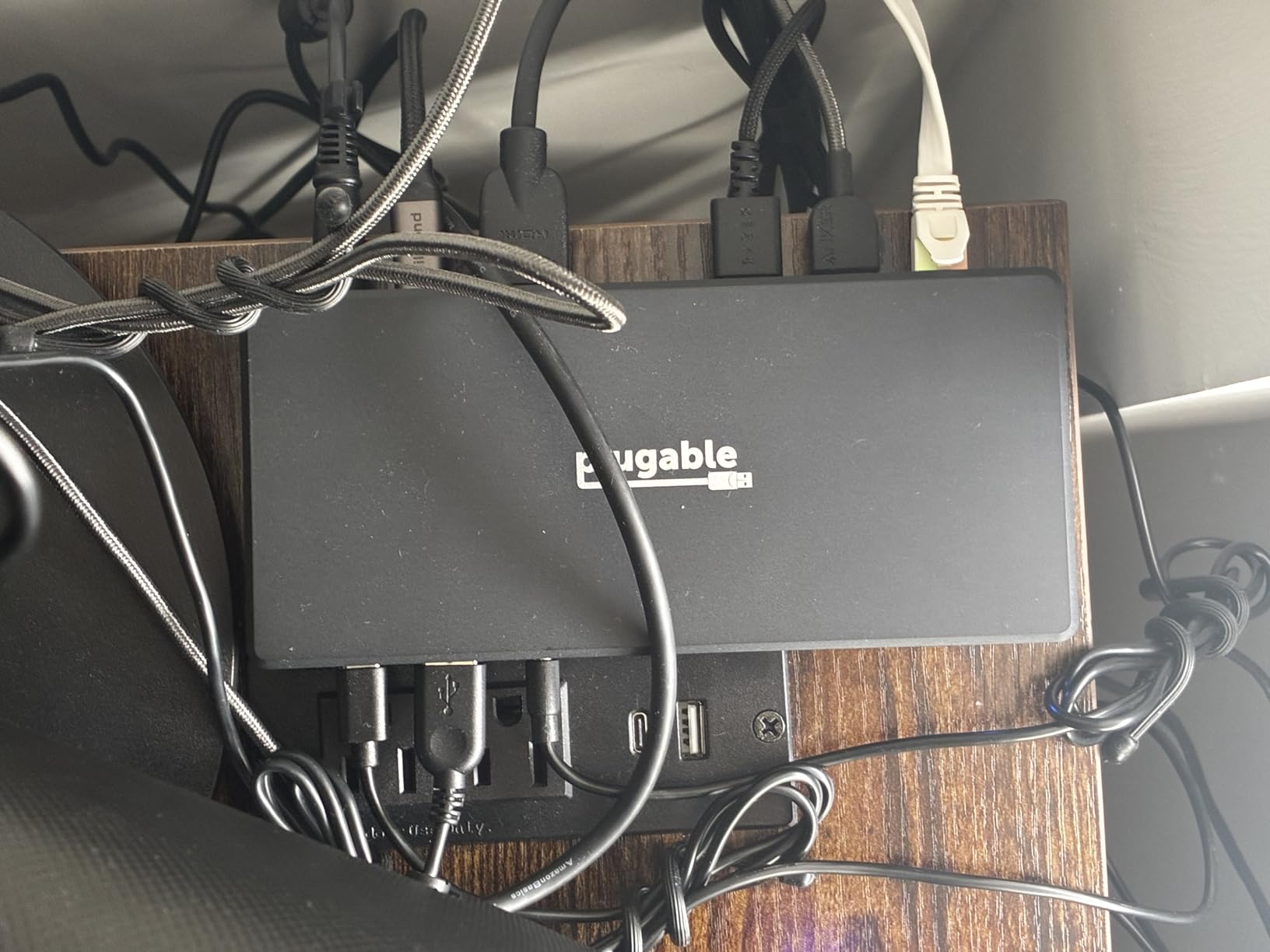 Plugable USB-C Docking Station Dual Monitor 4K 60Hz (2xHDMI), 65W Charging, Gigabit Ethernet, USB-C & 3xUSB-A 5Gbps, Audio, Driverless for Windows/ChromeOS (UD-MSTH2) customer photo 2