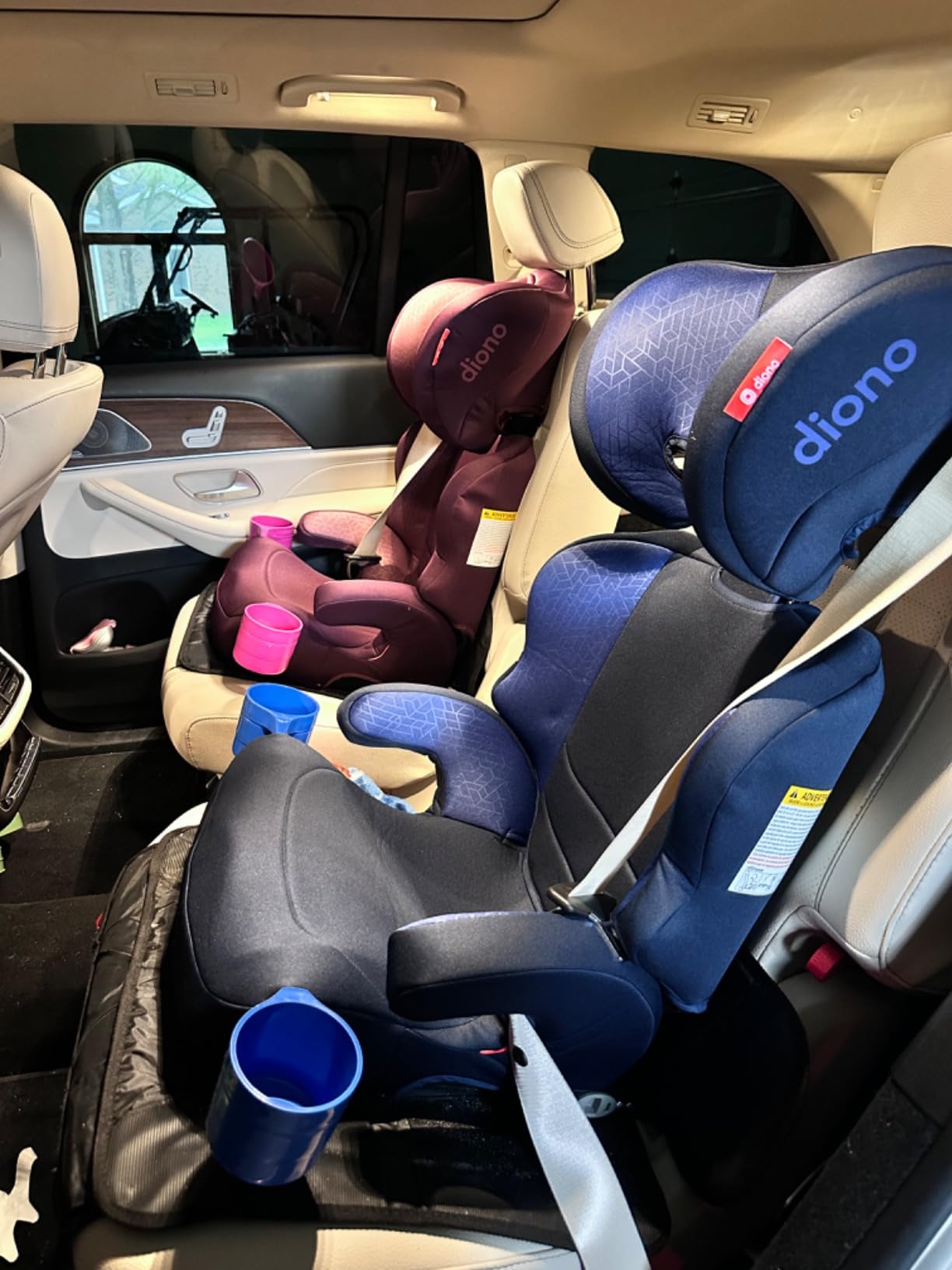 Diono Everett NXT High Back Booster Car Seat with Rigid Latch, Lightweight Slim Fit Design, 8 Years 1 Booster Seat, Blue Razz Ice customer photo 1