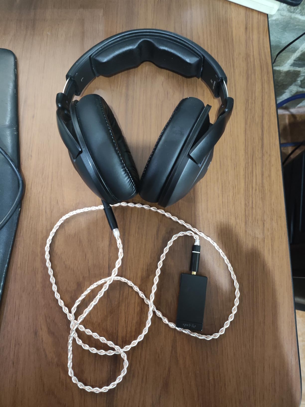 Sennheiser HD 620S Closed-Back Over-Ear Headphones, Comfortable Design customer photo 1