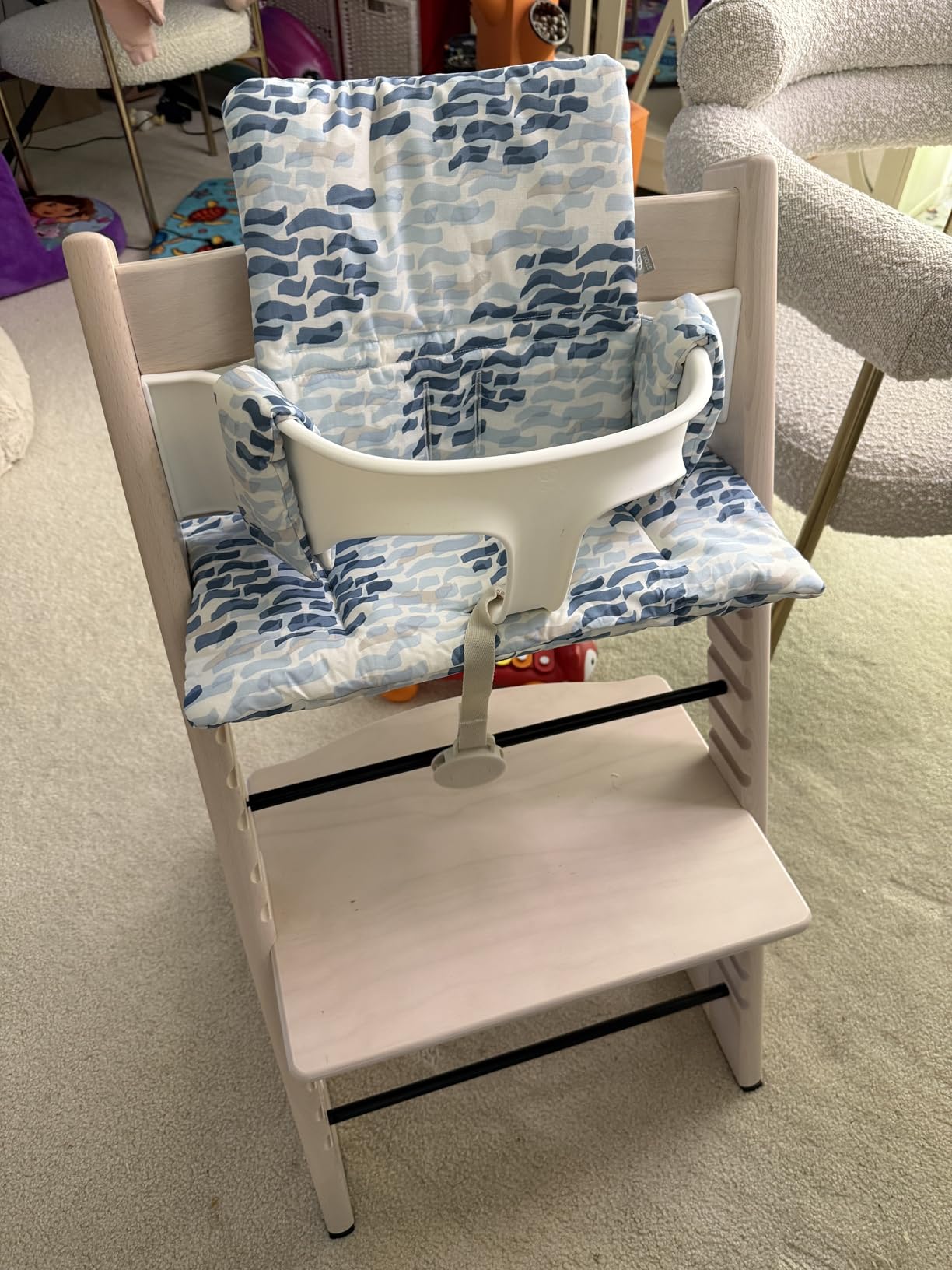 Stokke Tripp Trapp High Chair 2 + Baby Set + Harness, Natural | Includes Chair, Baby Set, Removable Harness for Children 6-36 Months, Adjustable, Ergonomic & Easy to Clean customer photo 2