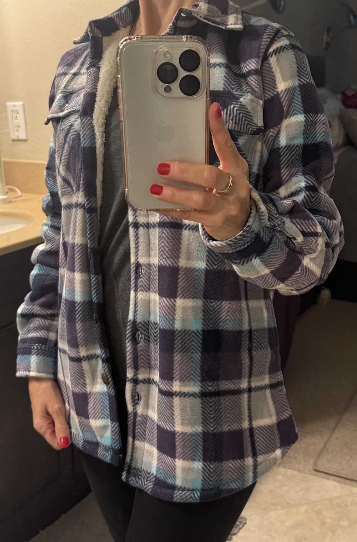 ThCreasa Womens Sherpa Fleece Lined Flannel Shirt Jacket Warm Button Up Plaid Shirt Jac (Sherpa Fleece Throughout) customer photo 2