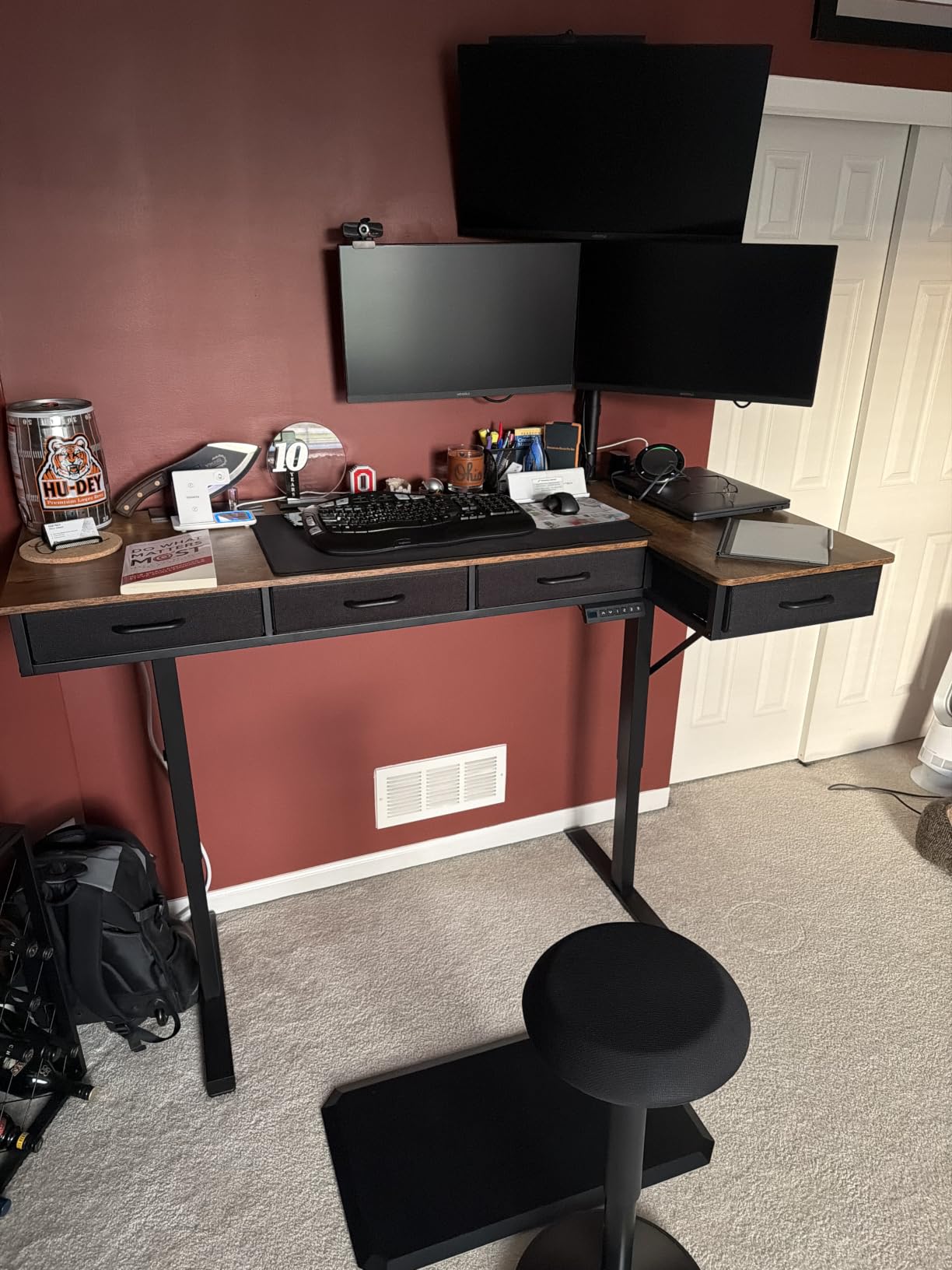 OffiGo 63 Inch L Shaped Electric Standing Desk with Drawers, Height Adjustable Large Desk with Power Outlets, Sit Stand Table, Writing Computer Desk for Home, Office, Workstation, Rustic Brown customer photo 2