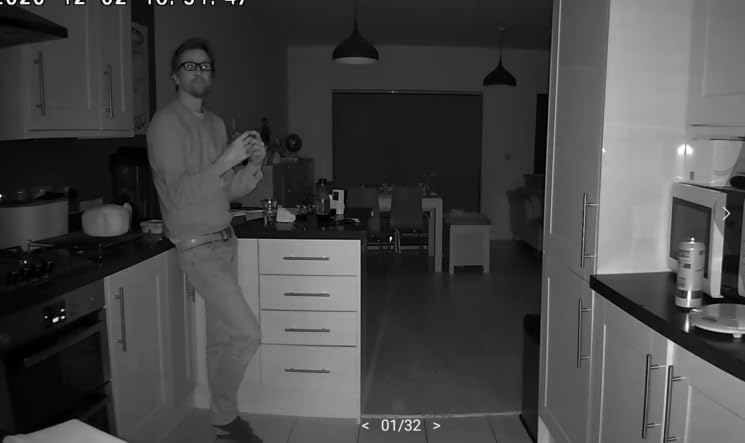 Tapo 1080P Indoor Pan/Tilt Wired Security Camera - Works as a Baby & Pet Monitor, Motion Detection, 2-Way Audio, Siren, Night Vision, Subscription-Free Local Storage or Optional Cloud, Black, C201 customer photo 1