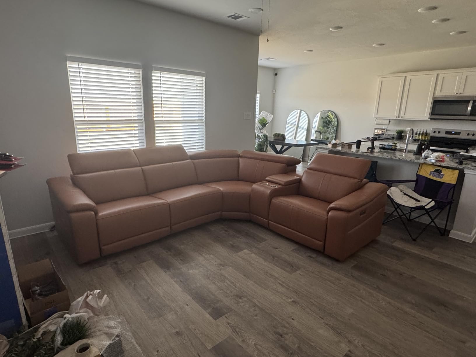 Power Reclining Sectional Sofa, 5 Seat L-Shaped Leather Recliner Sofa with USB Charging/Storage Console/Cup Holders, Home Theater Seating, Light Brown Sectional Couch for Living Room, Apartment customer photo 2