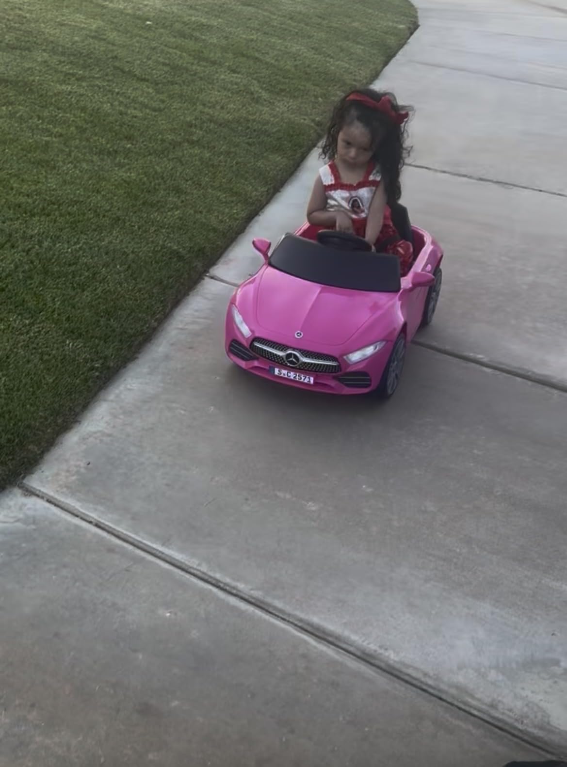 Licensed Mercedes-Benz CLS 350 12V Ride On Car Truck for Kids | Ride on Toys for Toddlers w/Parent Control, Spring Suspension, Power Wheels for Girls w/Bluetooth, Music, LED Lights (Pink) customer photo 2
