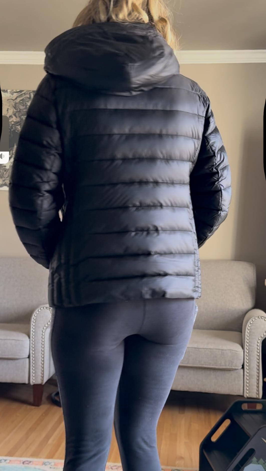 Michael Kors Women's Packable Puffer Jacket, Lightweight Down Alternative customer photo 2