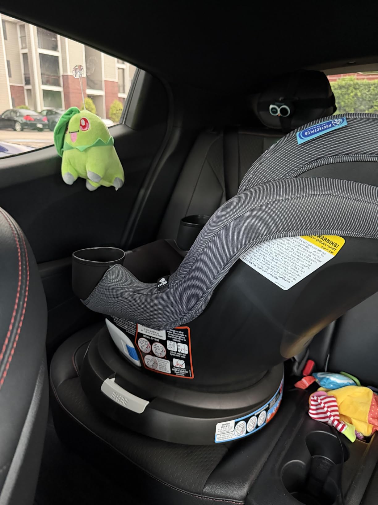 Graco EasyTurn 360 2-in-1 Rotating Convertible Car Seat, 360 Degree Rotating Infant to Toddler Rotating Car Seat, 2 Modes Rear and Forward Facing, Slim Design, Cyran customer photo 1