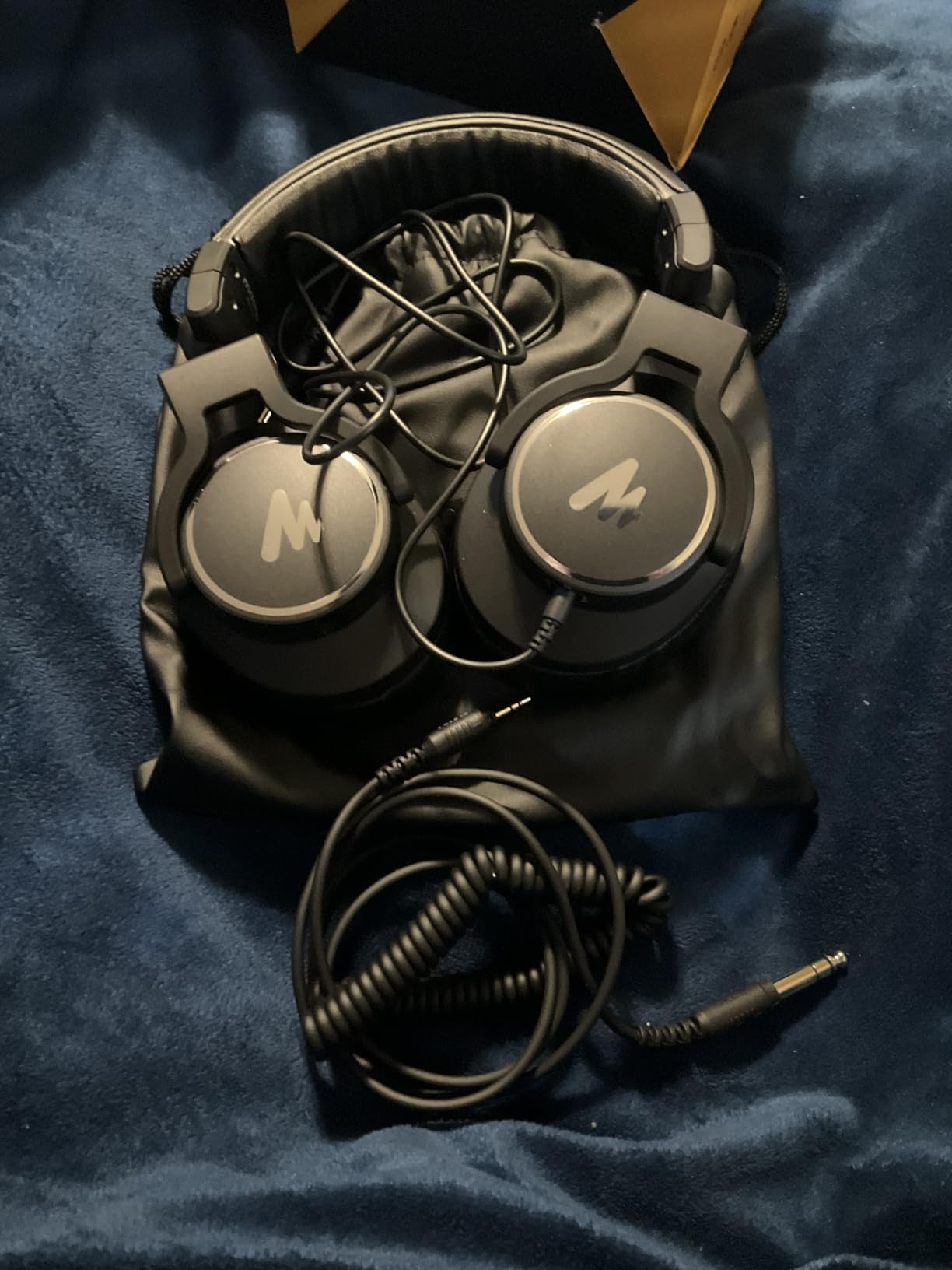 MAONO Studio Monitor Mixing DJ Headphones, 50mm Driver customer photo 2