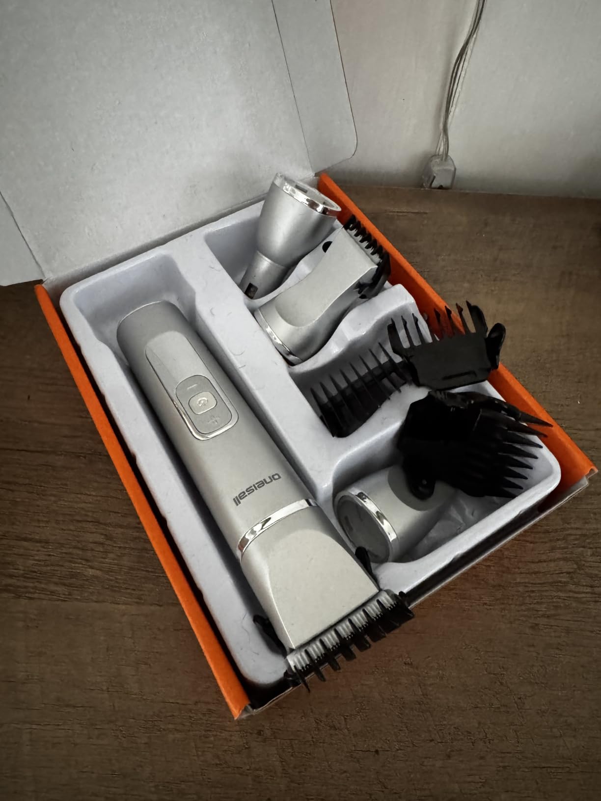 oneisall 4 in 1 Dog Grooming Kit with LCD Display, Dog Hair Trimmer for Paw Nail Grinder, Rechargeable Cordless Low Noise IPX7 Waterproof Pet Clippers customer photo 2