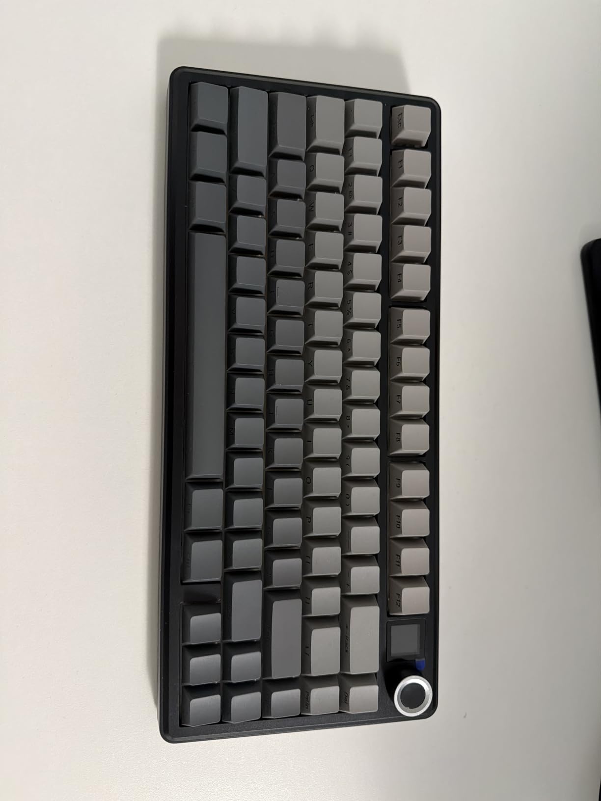 EPOMAKER X Aula F75 MAX Wireless Mechanical Keyboard with TFT Screen and Knob, Gasket Gaming Keyboard in 75% Layout, Hot Swappable, RGB Backlight, for PC/Mac/Linux (Black Gradient) customer photo 2