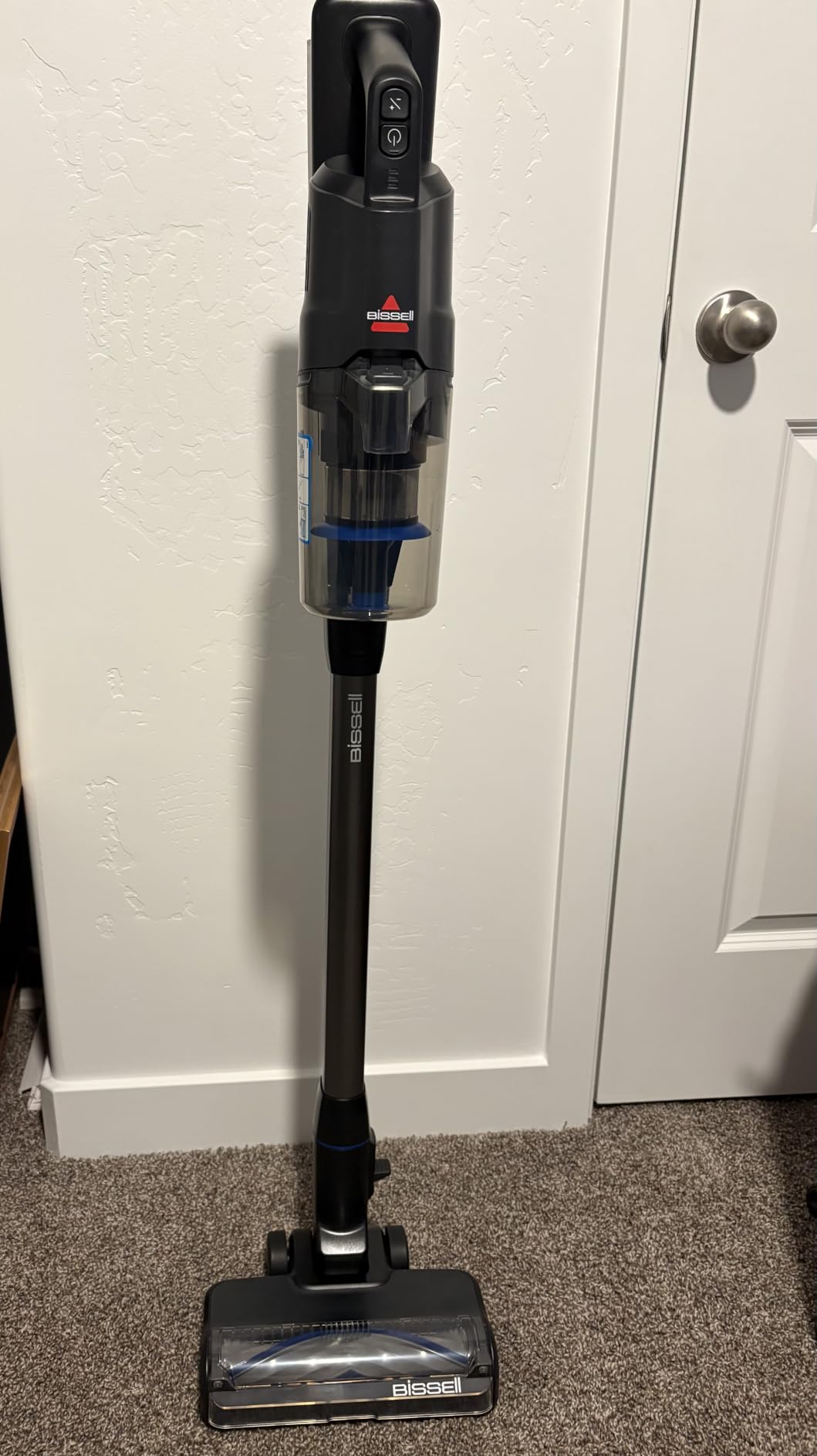 Bissell PowerClean FurGuard 280W Self-Standing Cordless Vacuum, 4039 | Self-cleaning brush roll; wall mount; removable battery; upholstery tool; 280W strong suction customer photo 1
