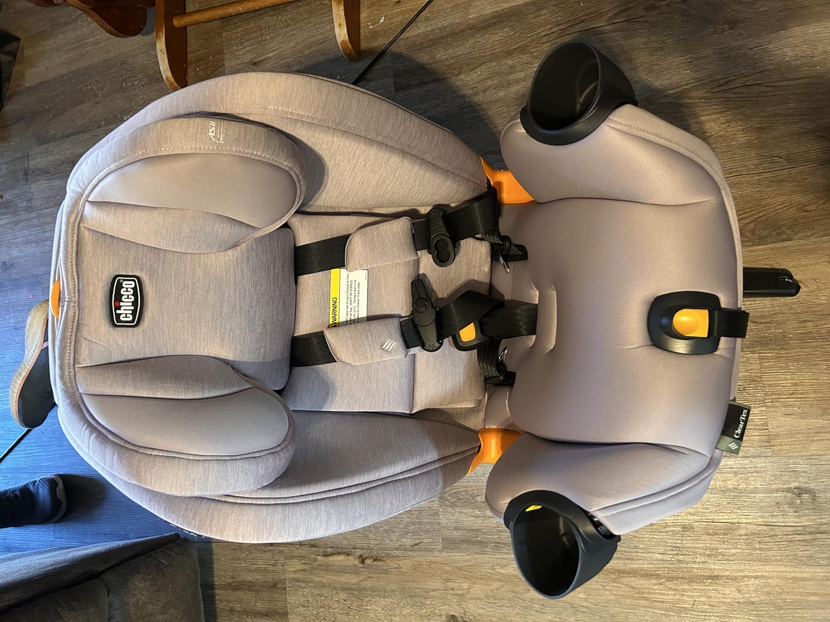 Chicco OneFit LX ClearTex All-in-One Car Seat with LeverLock Installation, Slim Design, Convertible Car Seat, Seat for Infants and Children 5-100 lbs, Ebony/Black customer photo 1