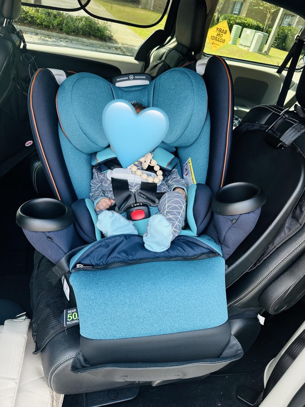 Evenflo Revolve360 Extend All-in-One Rotational Convertible Car Seat with SensorSafe Technology, Rear-Facing, Forward-Facing, Highback Booster Mode, Infant to 12 Years, Onyx Black customer photo 2