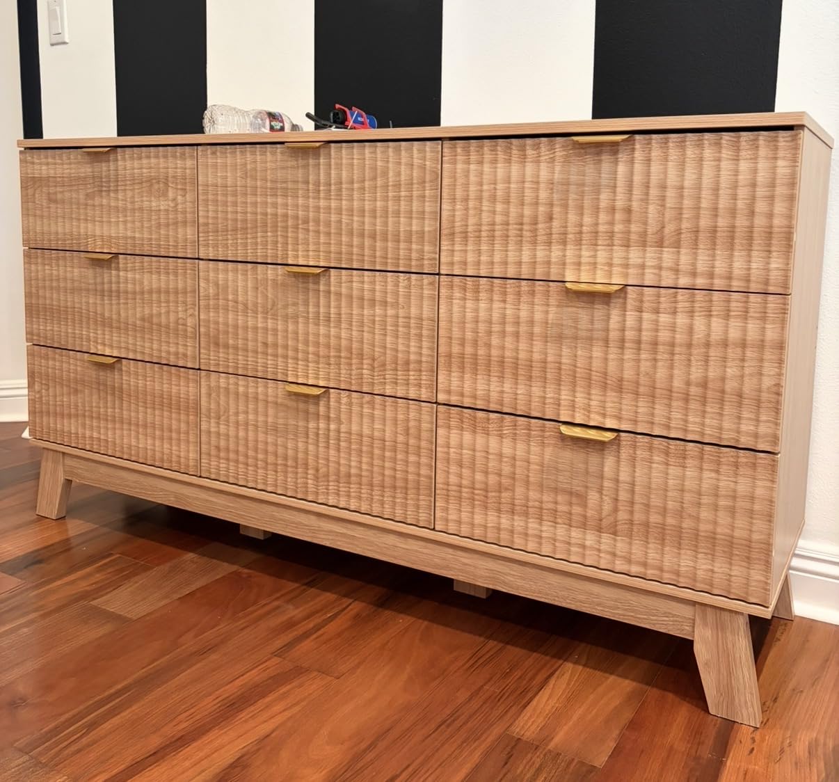 Fluted Dresser for Bedroom with 7 Drawers, 48 inch Wide Modern Chest of Drawers with Metal Handle, Wood Dresser TV Stand, Wooden Closet Clothes Storage Organizer for Living Room, Hallway, Natural Oak customer photo 2
