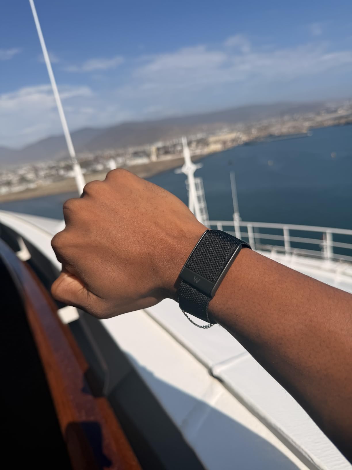 WHOOP 5.0/MG Activity Tracker - 12 Month Membership - Health and Fitness Wearable - 24/7 Activity and Sleep Tracker, Personalized Coaching, Menstrual Cycle Insights - 14+ Days Battery Life customer photo 2