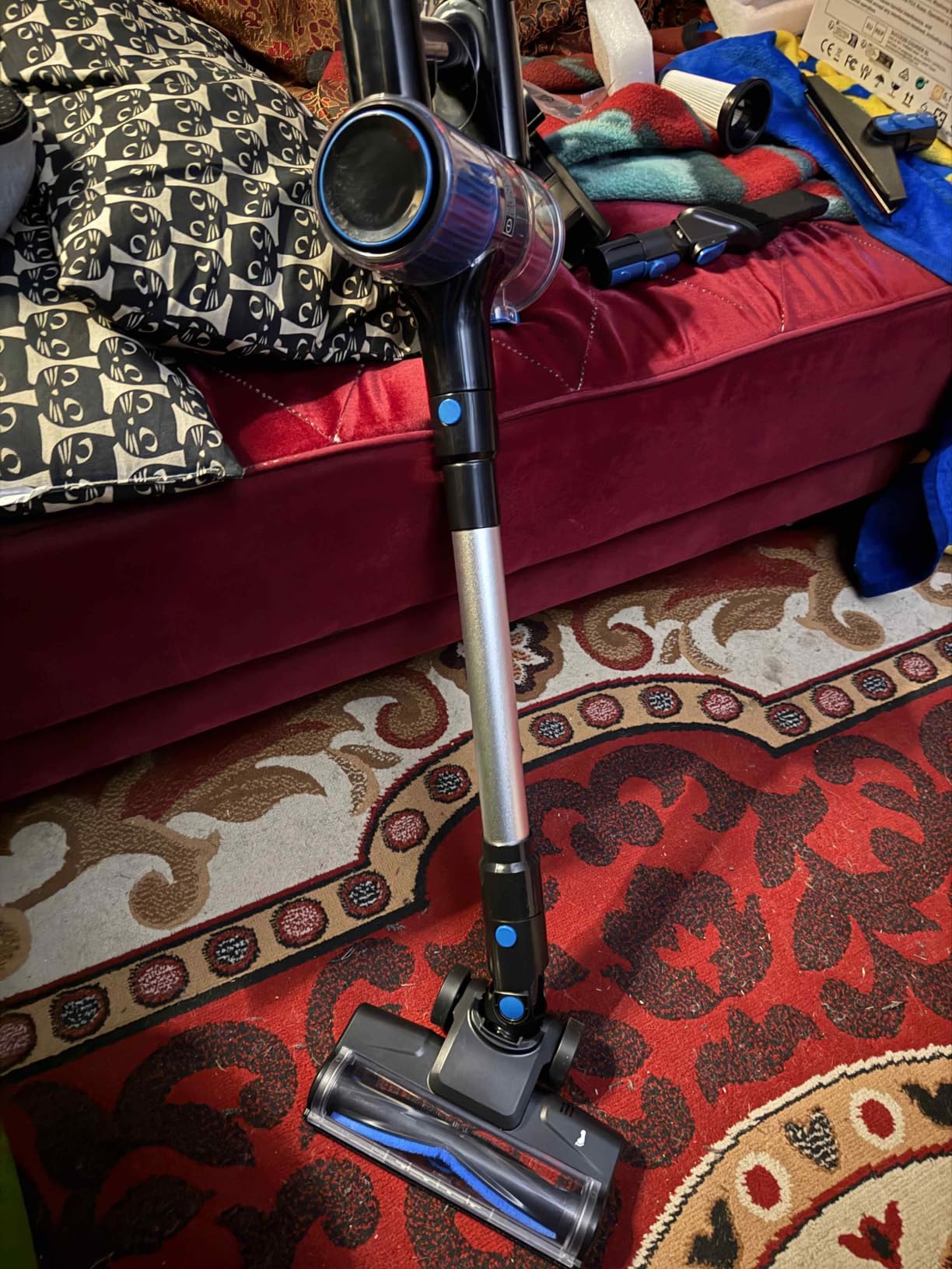 VOKENE Cordless Vacuum Cleaner, 8 in 1 Powerful Suction Lightweight Vacuum Cleaner for Home, LED Display, 3 Suction Modes, 45Mins Detachable Battery Vacuum for Hard Floor Carpet Pet Hair (Blue) customer photo 1