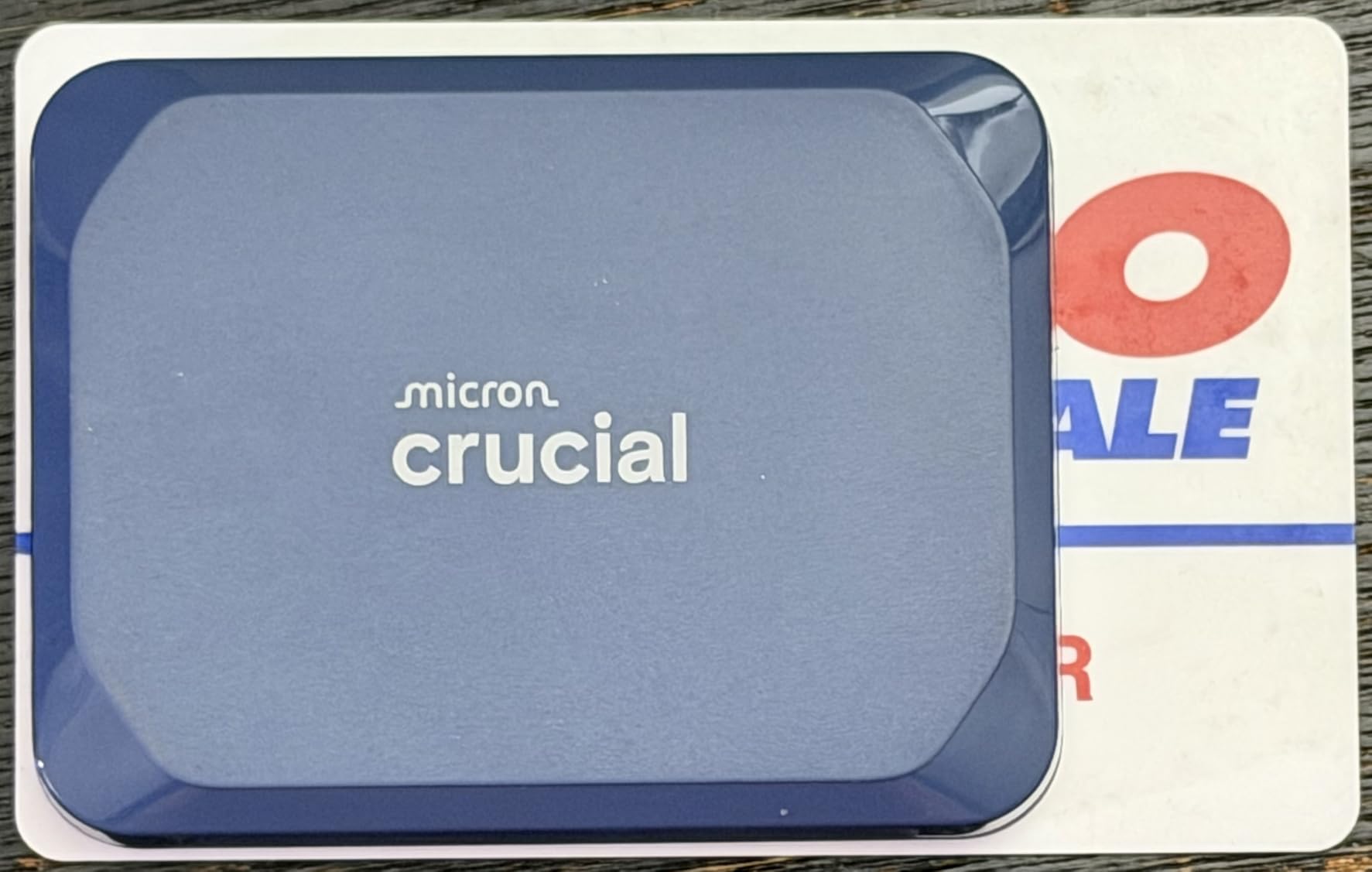 Crucial X10 2TB Portable SSD, Up to 2,100MB/s, USB 3.2 USB-C customer photo 1