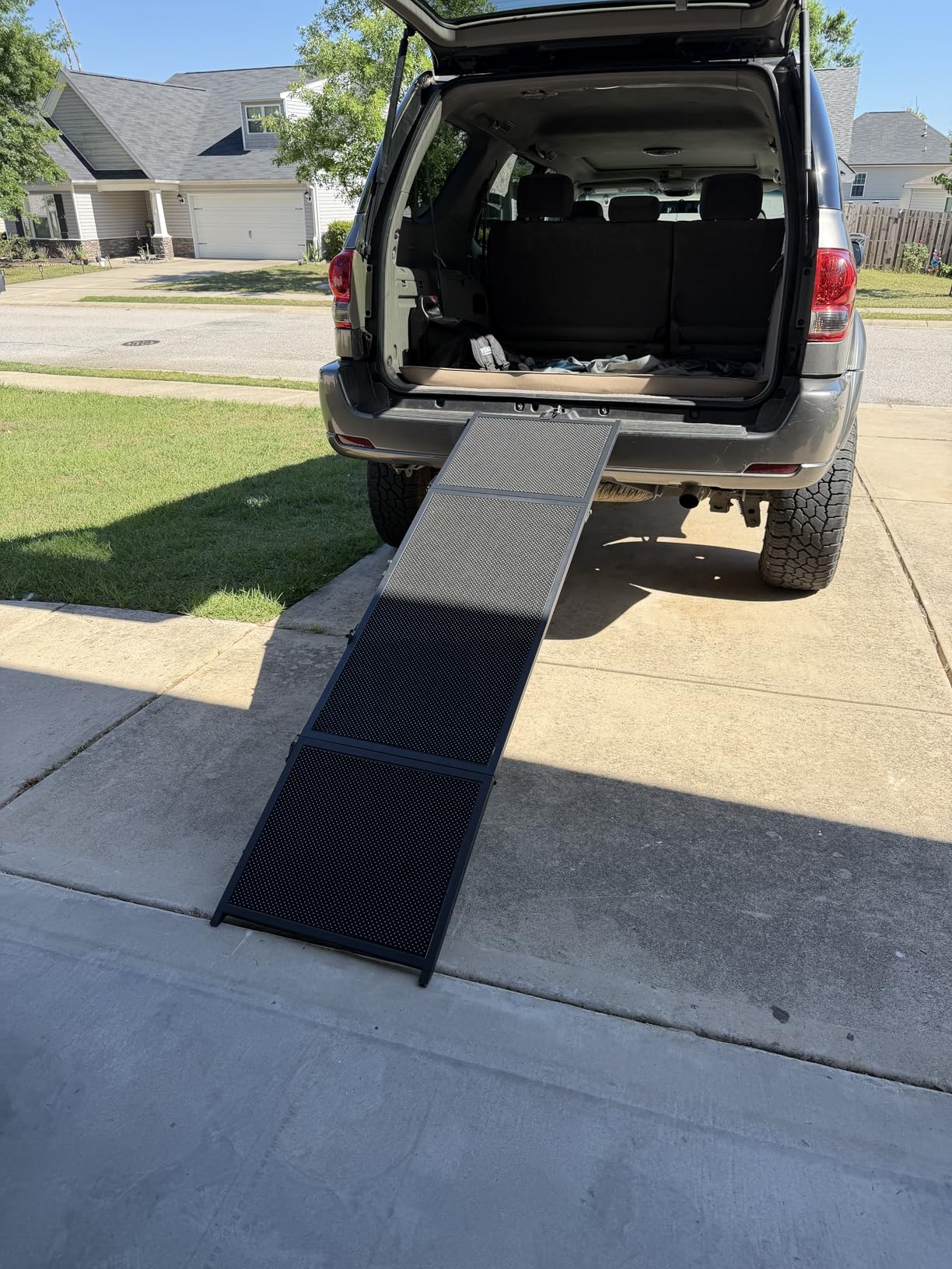 74'' L & 20'' W Longest Dog Ramp for Car - Extra Wide Portable Pet Dog Ramps for Large Dogs, Dogs Cars Ramp for Car SUV/Truck/RV/Bed, Lightweight Ramps with Non-Slip Mesh Up to 250LBS, Black customer photo 2