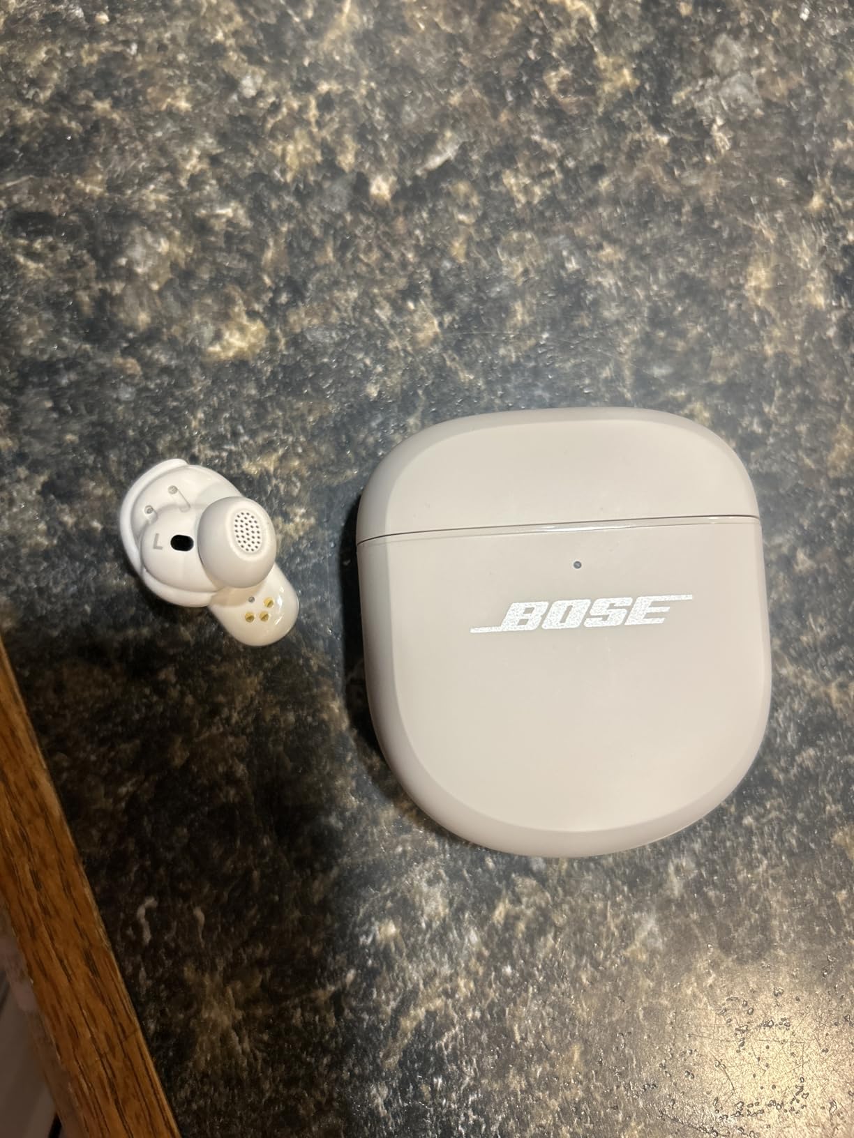 Bose QuietComfort Ultra Earbuds (2nd Gen) - Wireless Noise Cancelling Earbuds with Mic, Immersive Audio, USB-C Charging, Up to 6 Hours Battery, IPX4 Rating, Deep Plum - Limited Edition Color customer photo 2