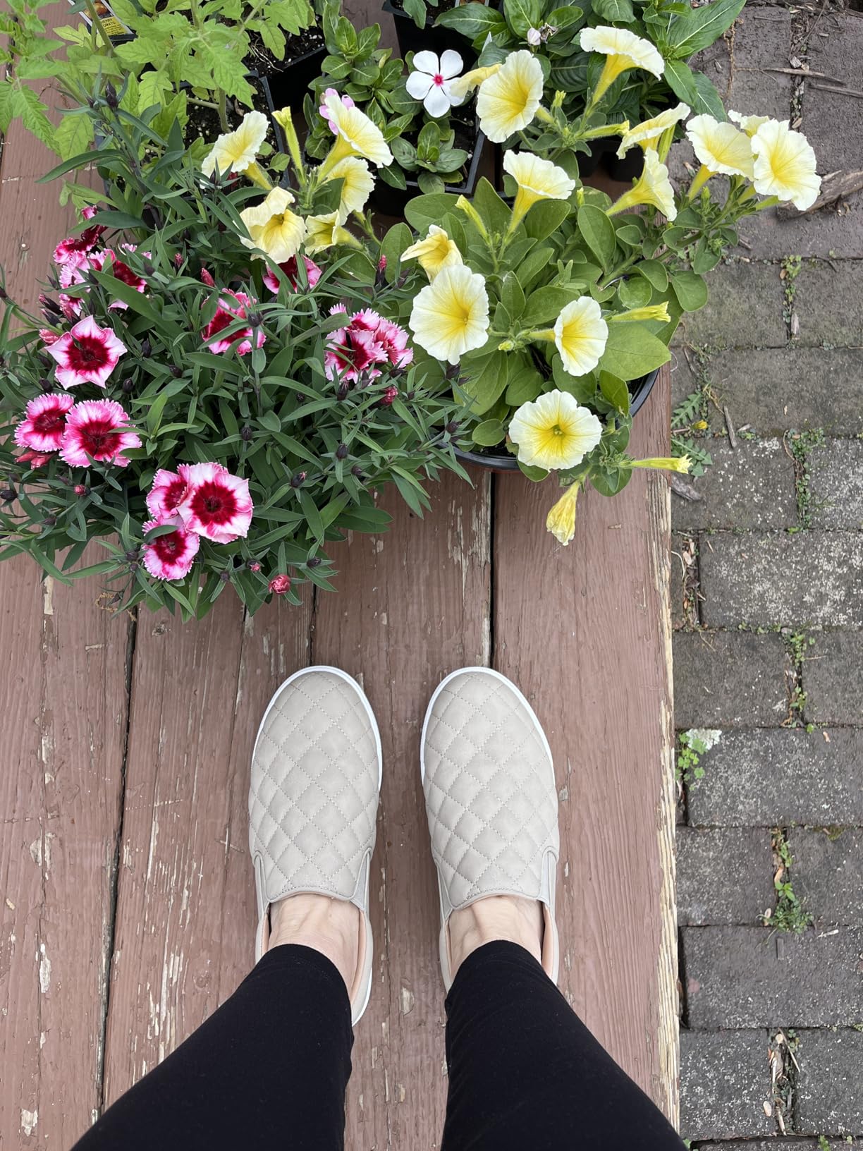 STQ Loafers for Women Memory Foam Slip On Sneakers EleeS Quilted 1.0 Comfort Fall Shoes customer photo 1