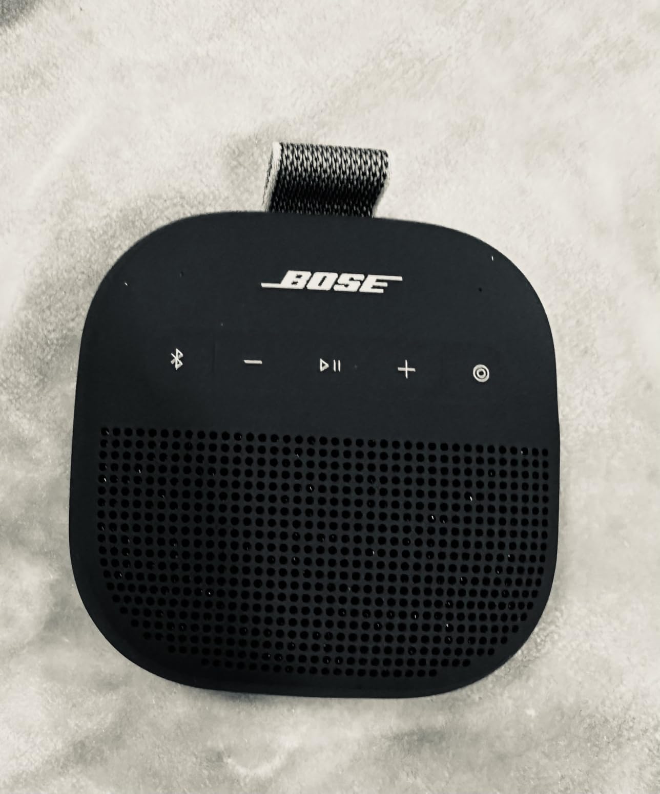 Bose SoundLink Micro Portable Bluetooth Speaker (2nd Gen), Wireless Outdoor Speaker, Up to 12 Hours Battery Life, Waterproof and Dustproof, Black customer photo 2