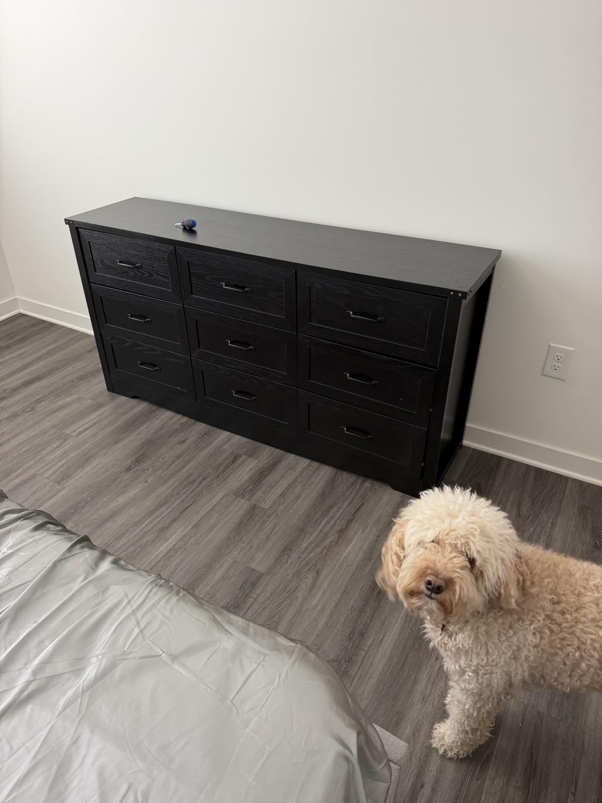 BORNOON 6-Drawer Dresser for Bedroom, Modern Wooden Chest of Drawers with Metal Handles, Anti-Tipping Design, Sturdy and Stable Storage Organizer for Living Room, Entryway, Home Office customer photo 1