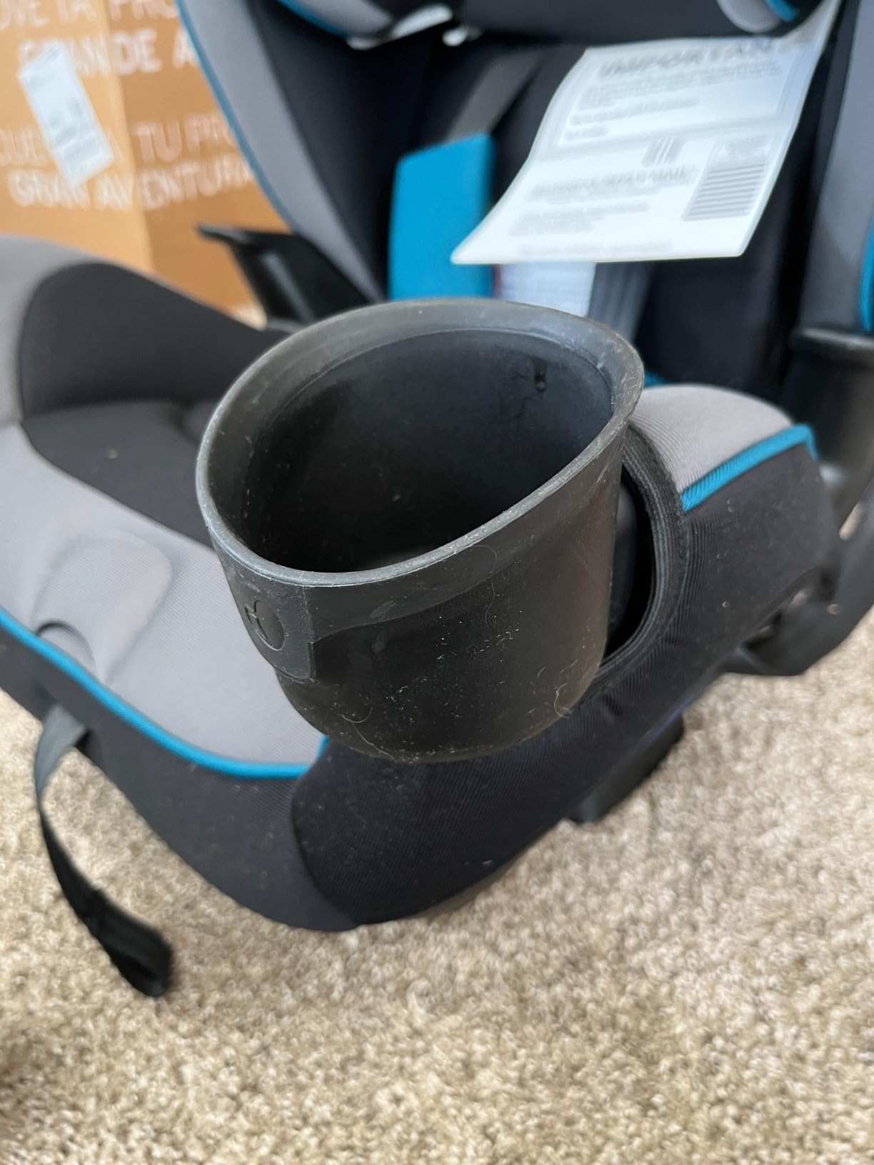 Evenflo EveryKid 3-in-1 Convertible Car Seat (Livingston Gray) customer photo 2