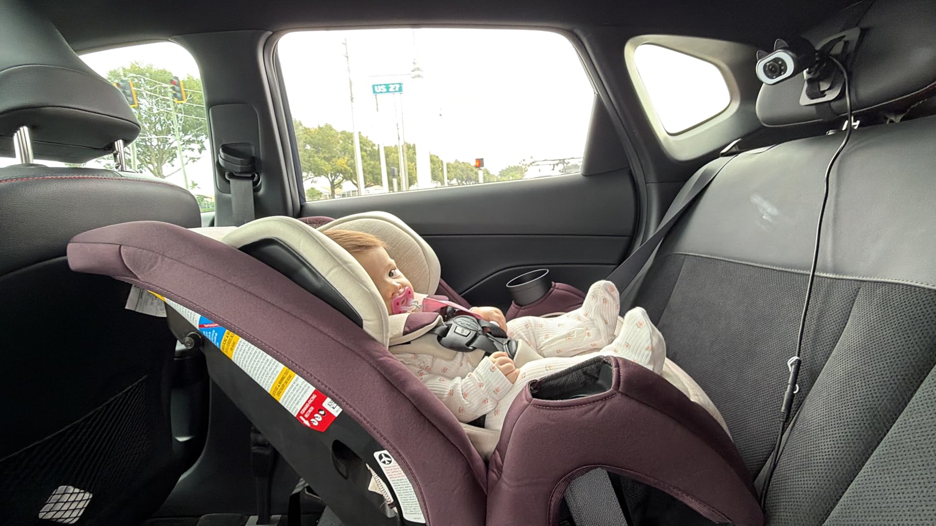 Safety 1st TriMate 3-in-1 Convertible Car Seat, Slim Fit, Infant to Big Kid Car Seat, Easy-Install Harness, Machine-Washable Cover, Dishwasher-Safe Cup Holders, 5-100 lbs, Sharkskin customer photo 1