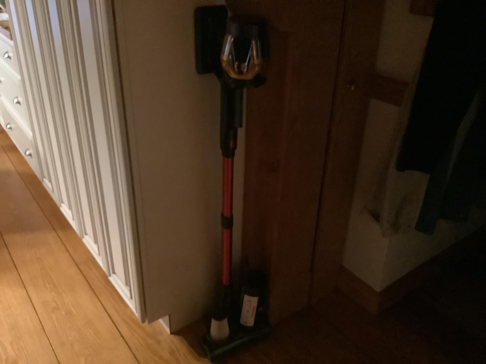 Cordless Vacuum Cleaner, Upgraded 55KPA 650W 70Mins Stick Vacuum with Hurricane Mode, Self-Standing, Touch Screen, 1.8L Dust Cup, Anti-tangle Wireless Vacumm, Vacuum Cleaners for Home/Pet Hair/Carpets customer photo 2
