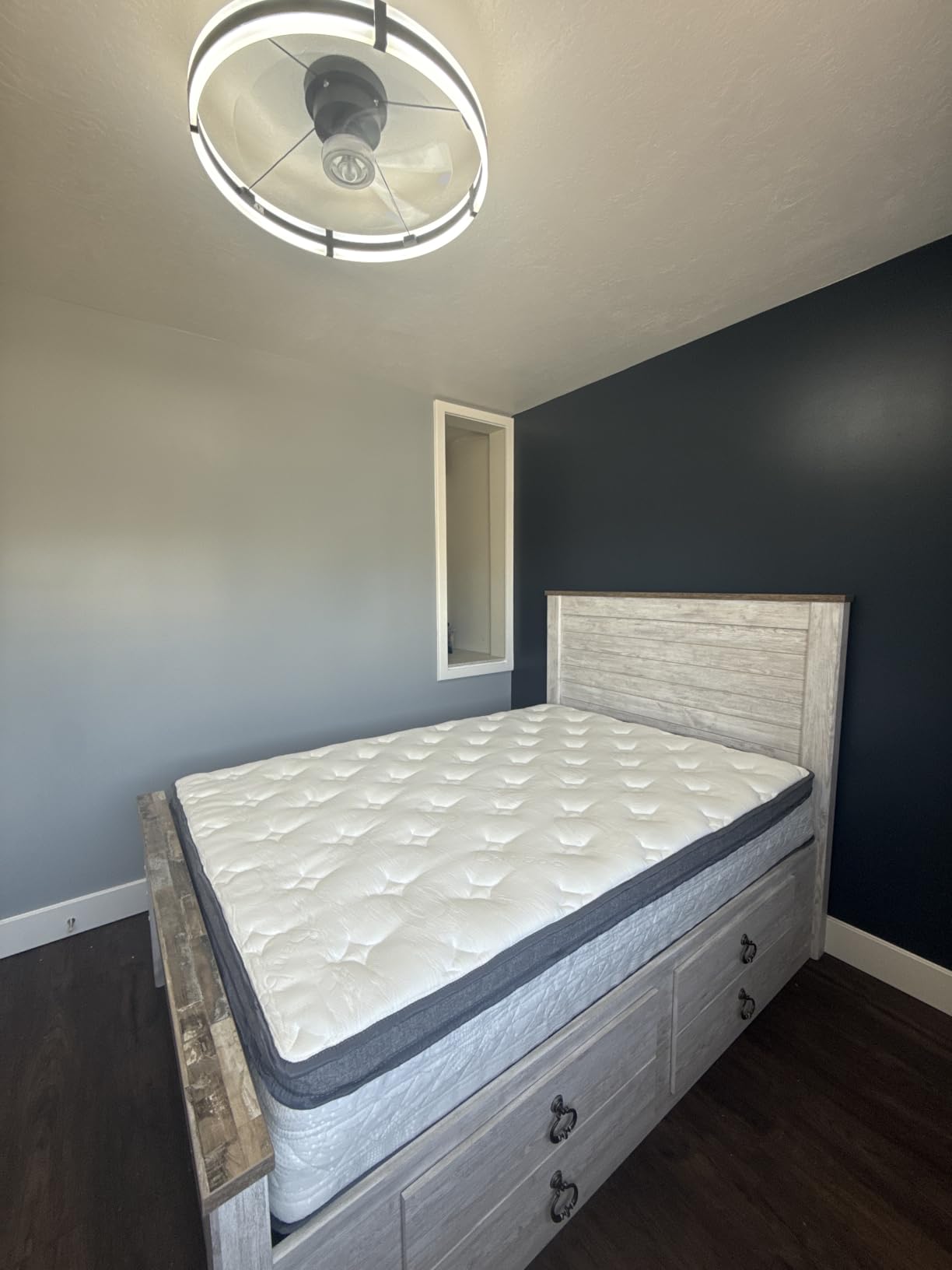 Queen Mattress, 12 Inch Cooling Hybrid Queen Size Mattress in a Box, Medium Firm with Gel Memory Foam & Pocket Coils, Motion Isolation, Pressure Relief, CertiPUR-US customer photo 2