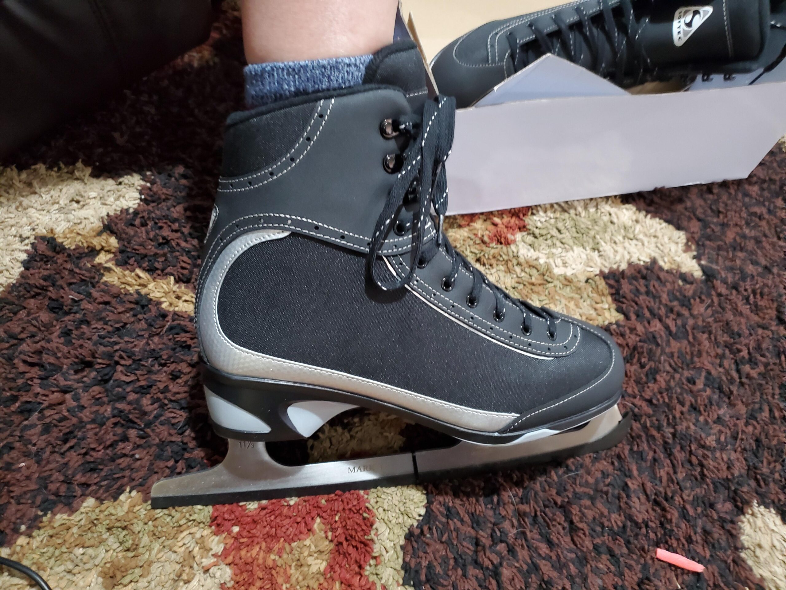 Jackson Ultima Softec Vista ST3200 ST3201 Figure Ice Skates for Women and Girls customer photo 1