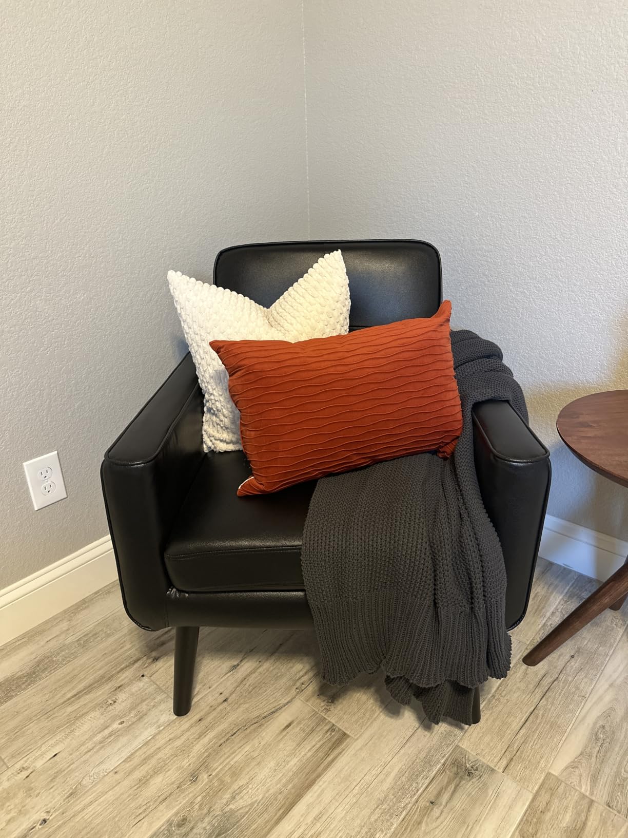 Vogue Furniture Direct Mid Century Accent Chair, Fabric Modern Chair with Wooden Frame, Cozy Armchair Reading Chair with Comfy Back for Apartment, Living Room, Bedroom, Small Space, Corner, Grey customer photo 1