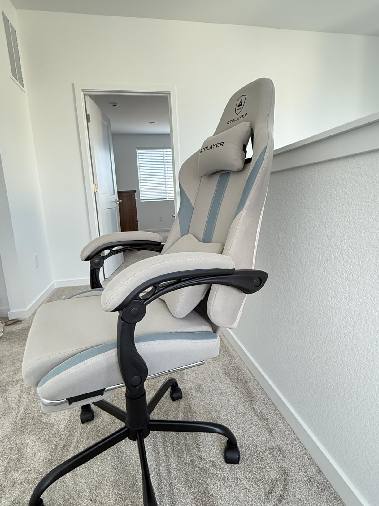 GTPLAYER Gaming Chair with Foot Rest & Pocket Spring Cushion, Ergonomic High Back Computer Desk Chair with Headrest & Lumbar Support for Back Pain Relief, Breathable Fabric, Mist-Blue customer photo 2