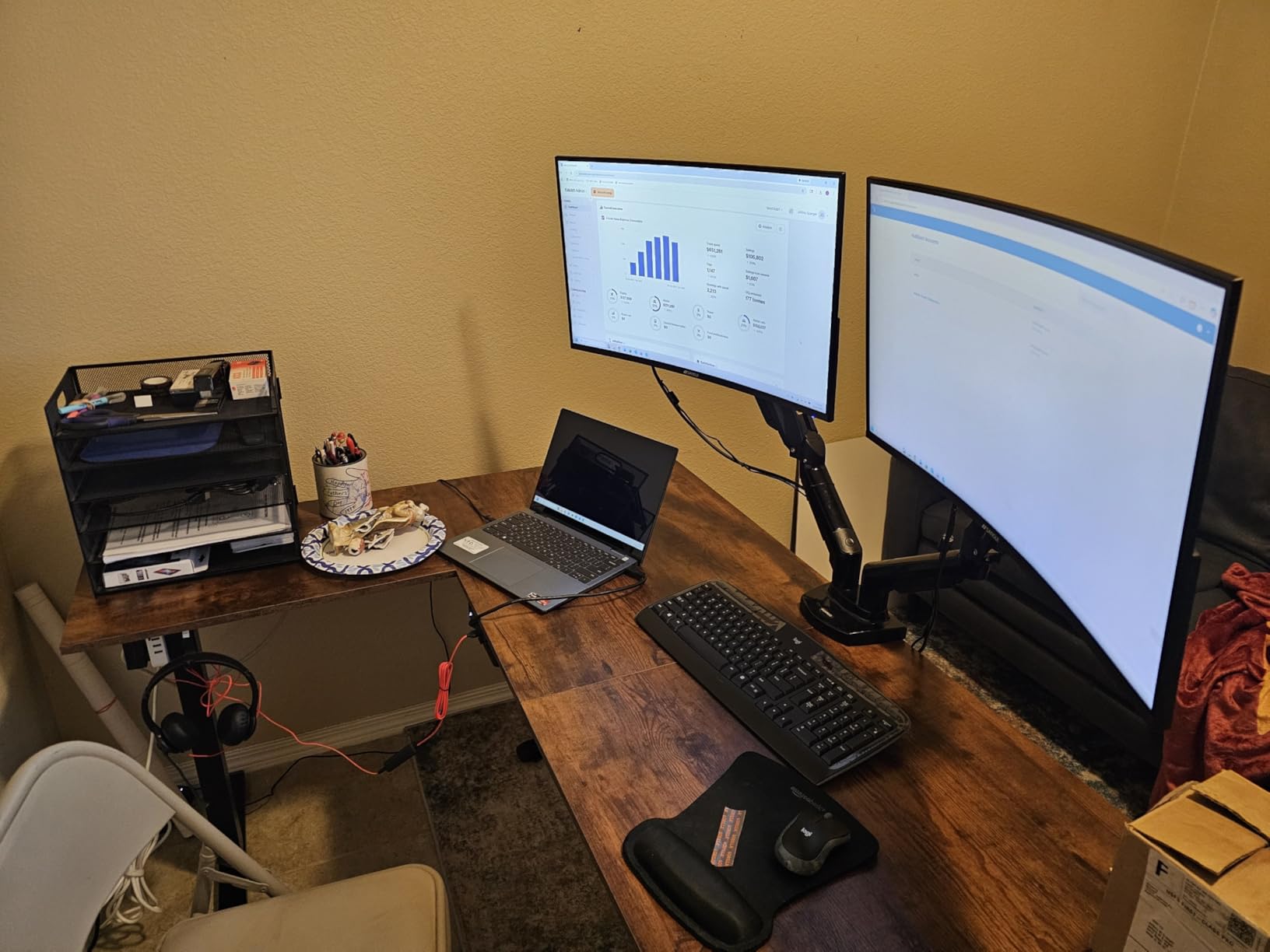 Korfile L Shaped Electric Standing Desk, 63