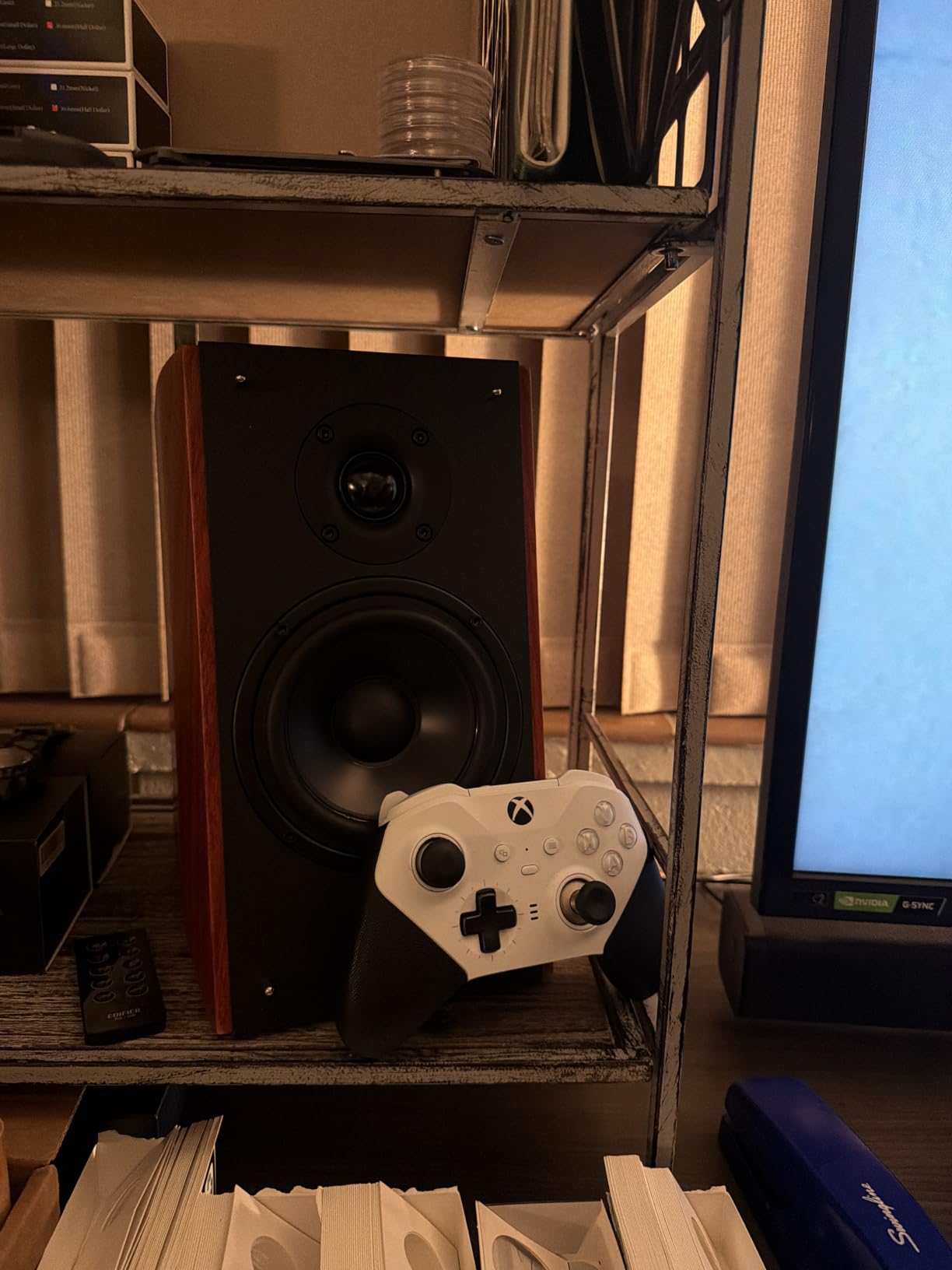 Edifier R2000DB Powered Bluetooth Bookshelf Speakers - Near-Field Studio Monitors - Optical Input - 120 Watts RMS (Warmoak) customer photo 1
