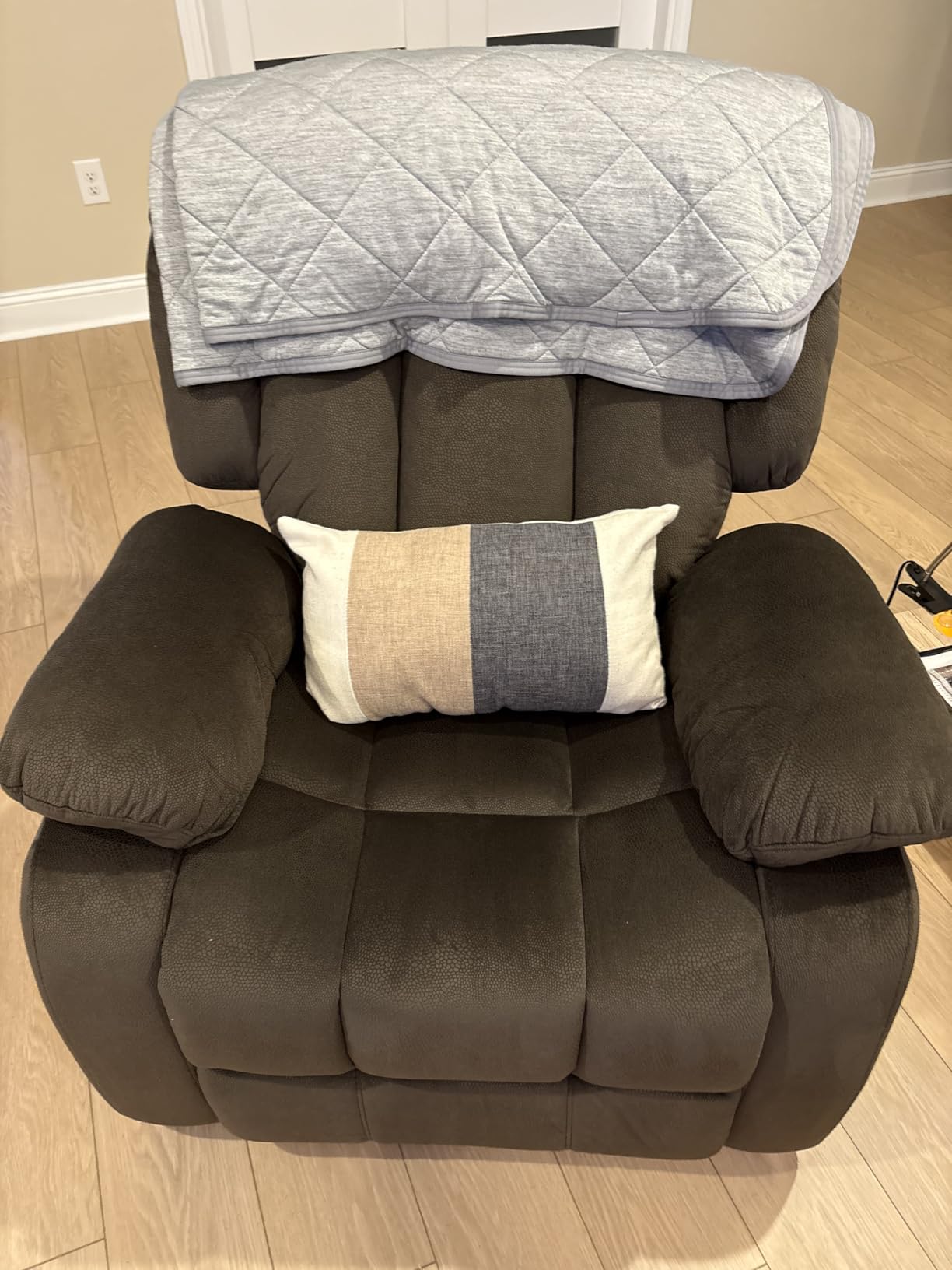 Manual Reclining L-Shaped Sectional Sofa Set, Soft Fabric Corner Couch with Center Console, Cup Holders and Storage - Perfect Living Room Home Set Furniture, Light Brown customer photo 2