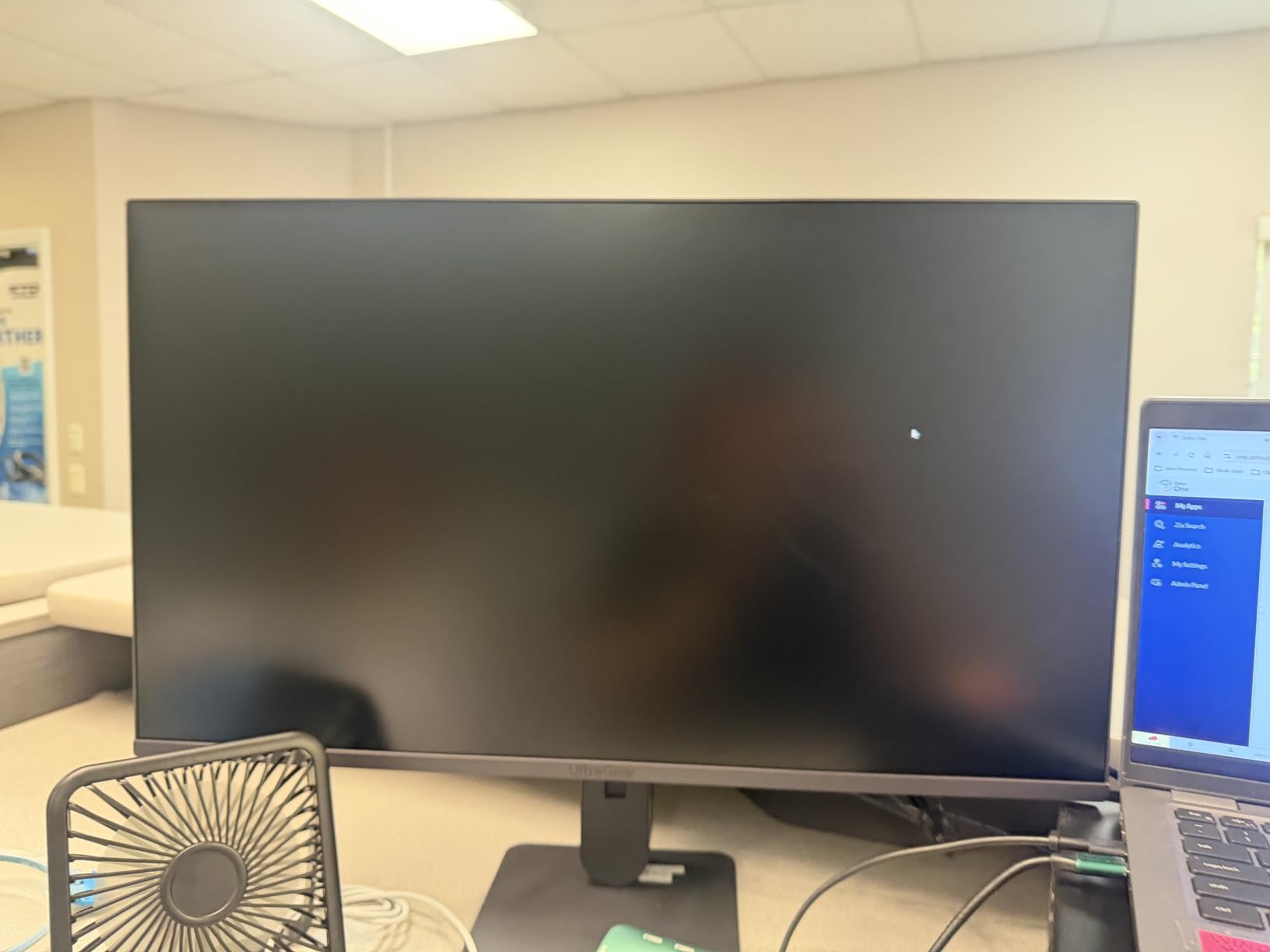 LG 27G414B-B 27-inch Ultragear Full HD (1920 x 1080) IPS Gaming Monitor 144Hz, 1ms, NVIDIA G-Sync Compatible, FreeSync, HDR10, Built-in Speaker, Switch, HDMI, DisplayPort, Tilt/Height Stand, Black customer photo 1