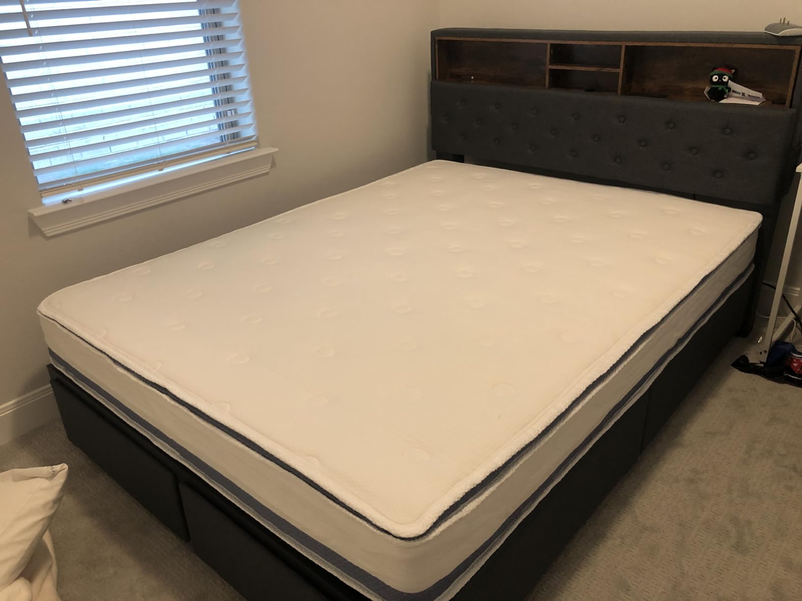Medium Plush Queen Mattress 14 Inch Hybrid Mattress for Side Sleeper, Pocketed Springs and Gel Memory Foam, Pressure Relief for Side Sleepers, CertiPUR-US, 365-Night Trial customer photo 1