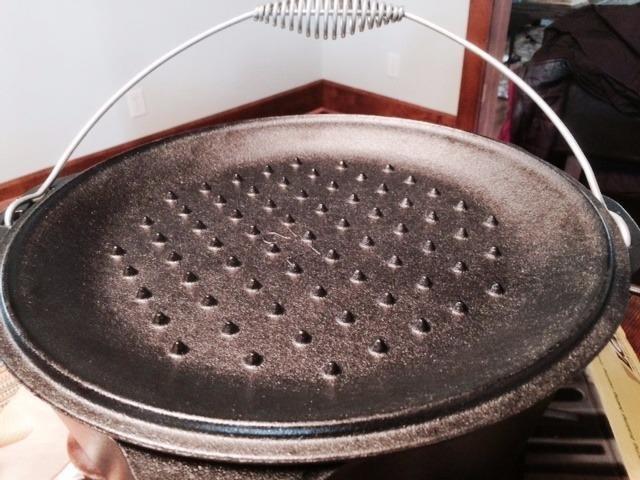 Lodge Pre-Seasoned Cast Iron Dutch Oven with Bail Handle, 5 Quart | Heavy-Duty Campfire Ready Cooking Pot & Lid, Cast Iron for Indoor & Outdoor Cooking, Naturally Nonstick customer photo 1