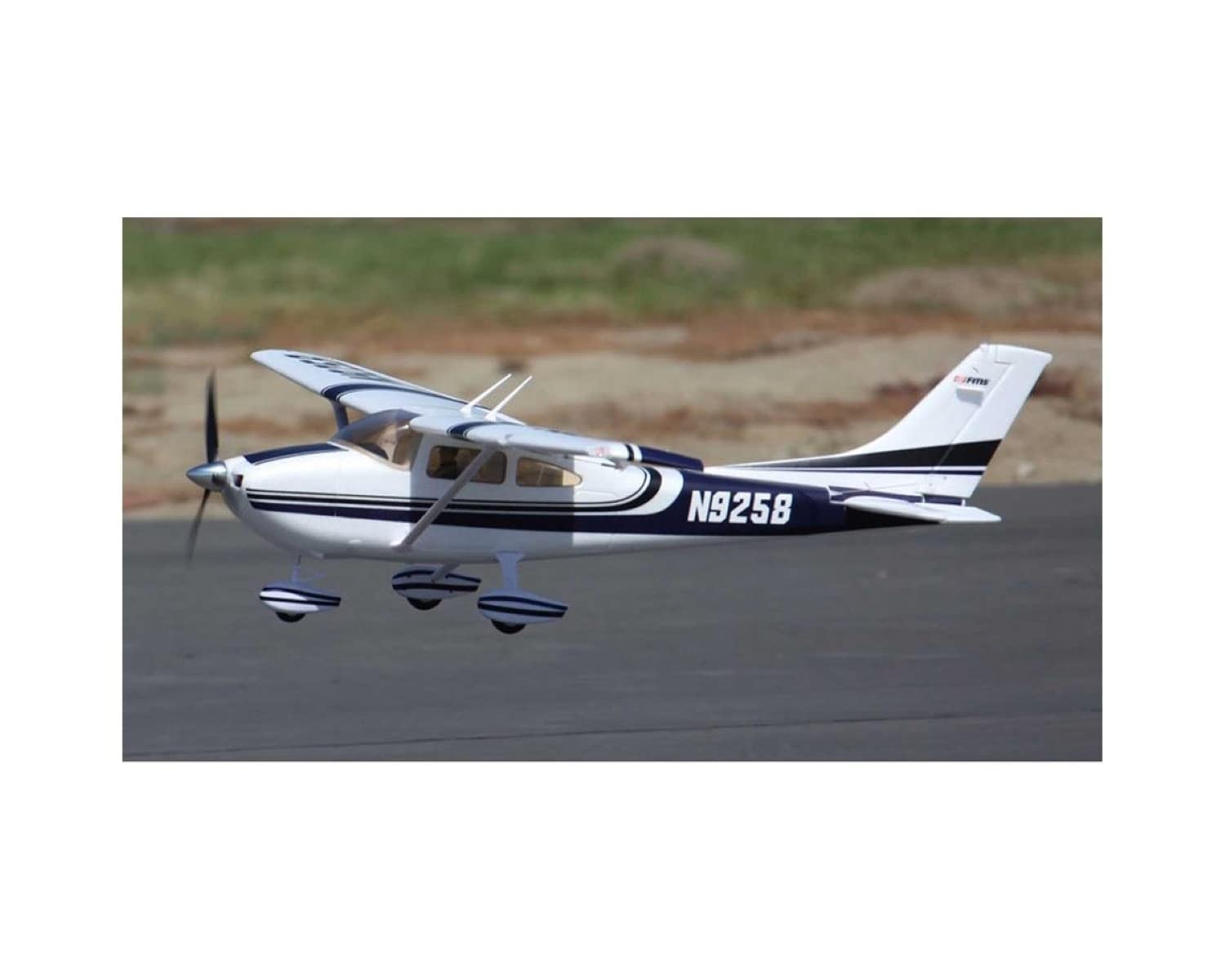 Guillow's Cessna Skyhawk Model Kit, Small customer photo 2