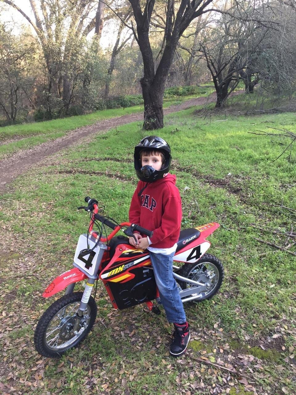 MX500 Dirt Rocket Bike Electric Ride-On for Teens Ages 14+, 175 Pounds Max Weight, Red - 36-Volt Battery, up to 15 Mph, 40-Minute Run Time, Twist-Grip Throttle, Pneumatic Tires customer photo 2
