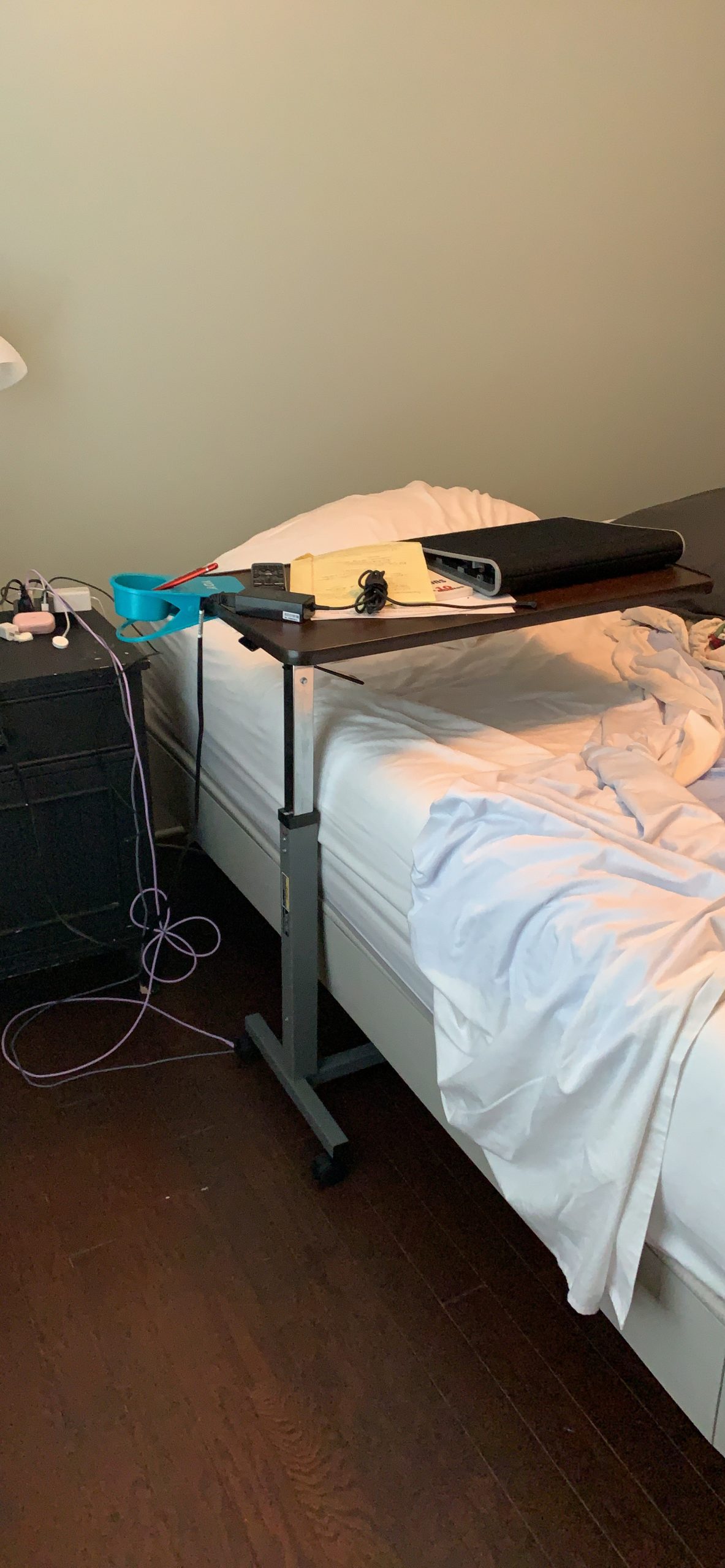 Invacare Bed Table, Height Adjustable & Tilting Overbed Table, Hospital Bedside Table, Medical Rolling Desk with Wheels, Waterproof Medical and Home Use L-Shaped Steel Base Over Bed Tray Table customer photo 2