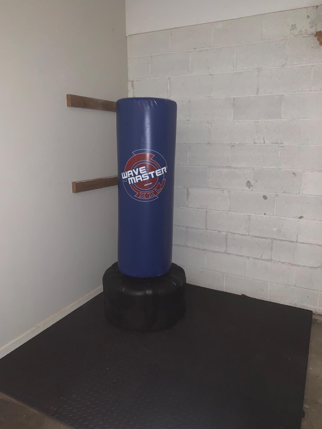 Century Wavemaster XXL Freestanding Punching Bag with Base Heavy Bag Boxing Martial Arts Kickboxing customer photo 2