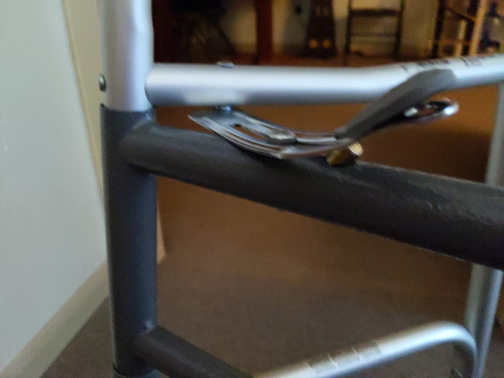 Medline Heavy-Duty Bariatric Folding Walker with 5