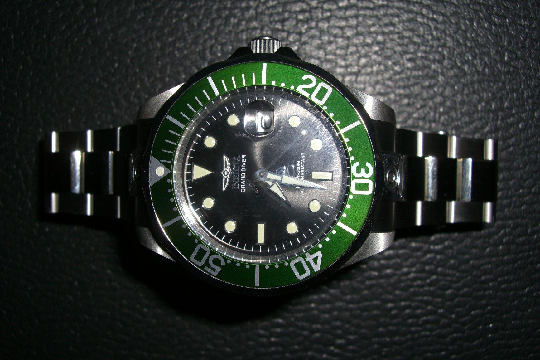 Men's 3044 Stainless Steel Pro Diver Automatic Watch customer photo 1