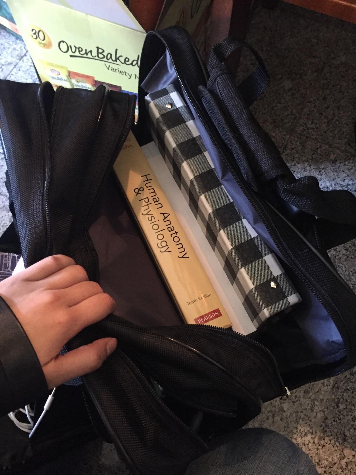 Targus 16 inch Rolling Travel Laptop Case, Black - Travel Briefcase and Small Rolling Bag - Spacious Foam Padded Laptop Case (TBR003US) customer photo 1