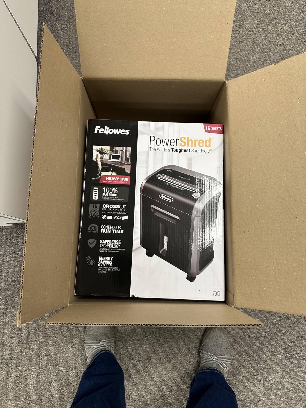 Fellowes Powershred 99Ci 18-Sheet 100% Jam-Proof Heavy Duty Crosscut Paper Shredder Machine for Office and Home, Black/Gray 3229912 customer photo 2