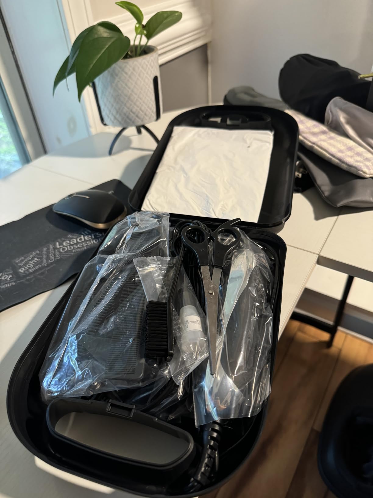 Wahl USA Chrome Pro Corded Clipper Complete Haircutting Kit for Men - Powerful Total Hair Clipping, Beard Trimming, & Grooming - Model 3024635 customer photo 1
