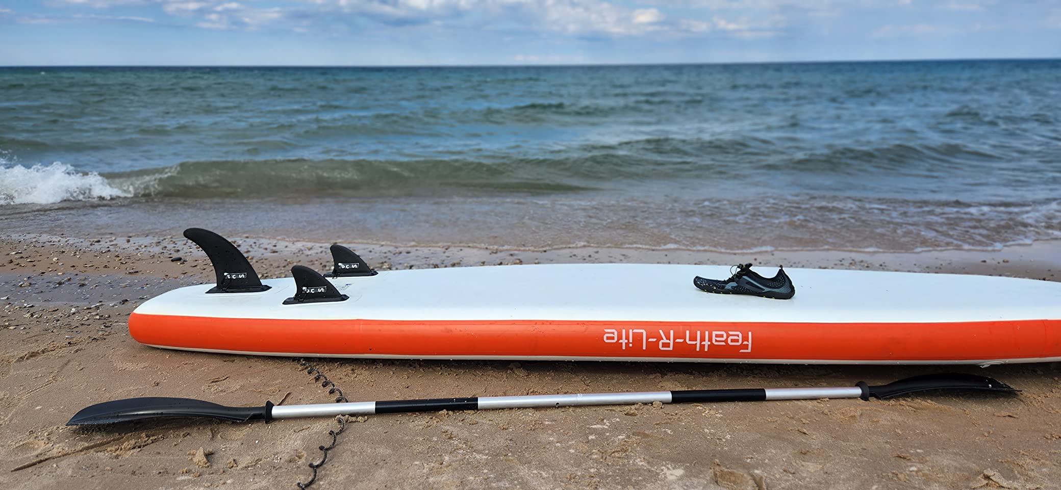 Bending Branches Whisper Kayak Paddle - 2-Piece Aluminum Shaft, Polypropylene Blades, Adjustable 0/60 Degree Feathering, Black Comfort Grips, Dihedral Blade Design for Recreational Paddling customer photo 1