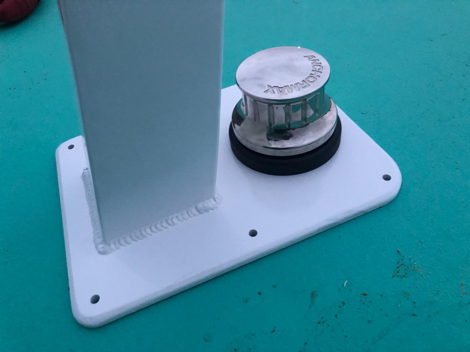 Maxwell ANCHORMAX Windlass customer photo 1